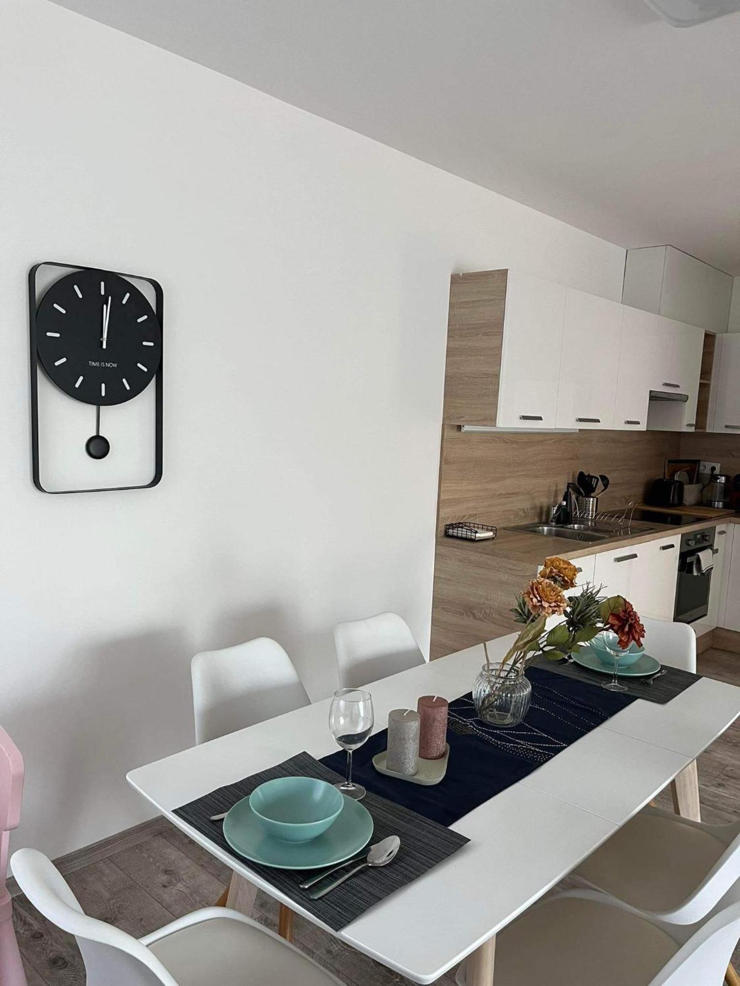 Ada Apartman Sopron Exterior photo