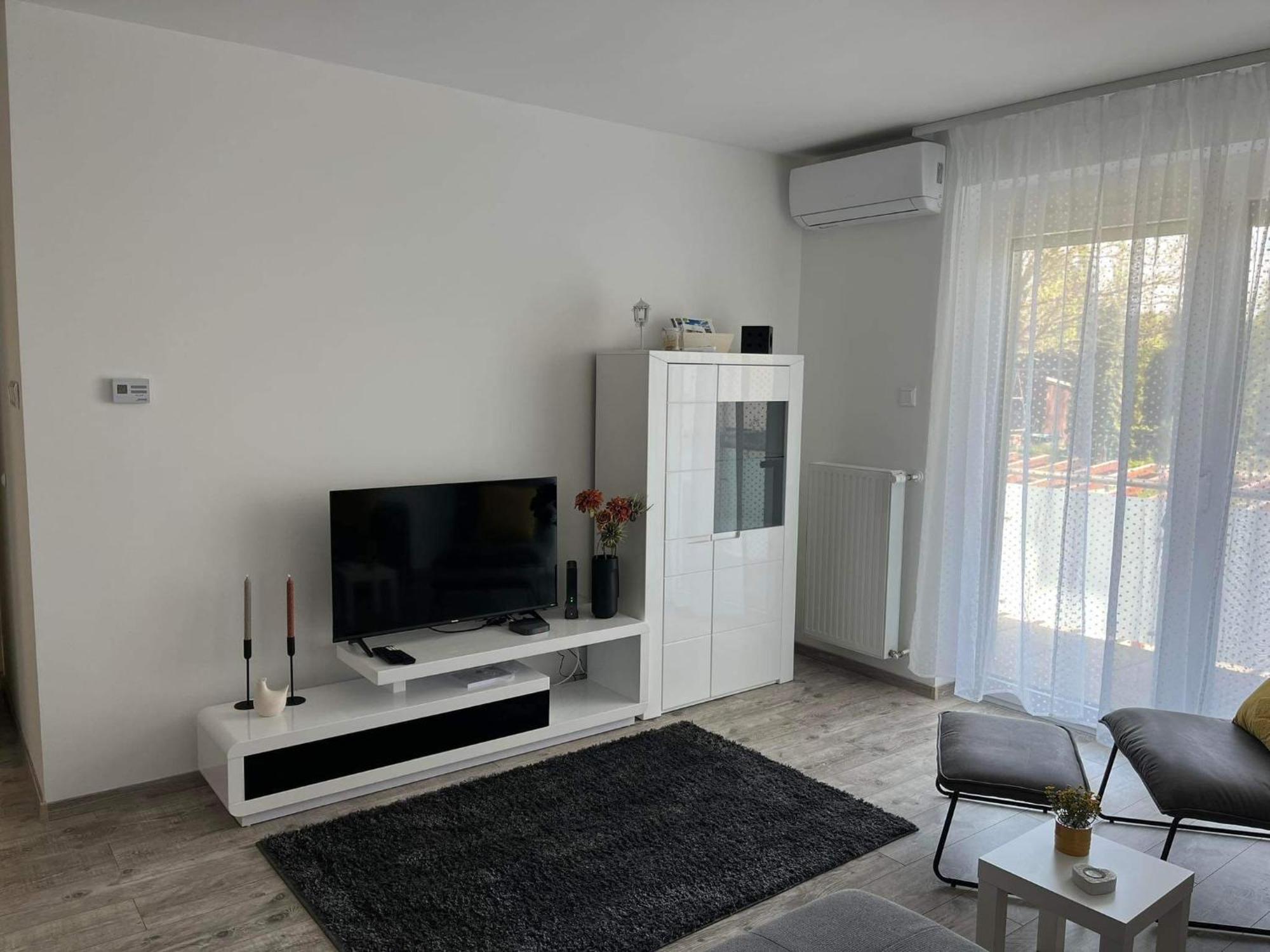 Ada Apartman Sopron Exterior photo